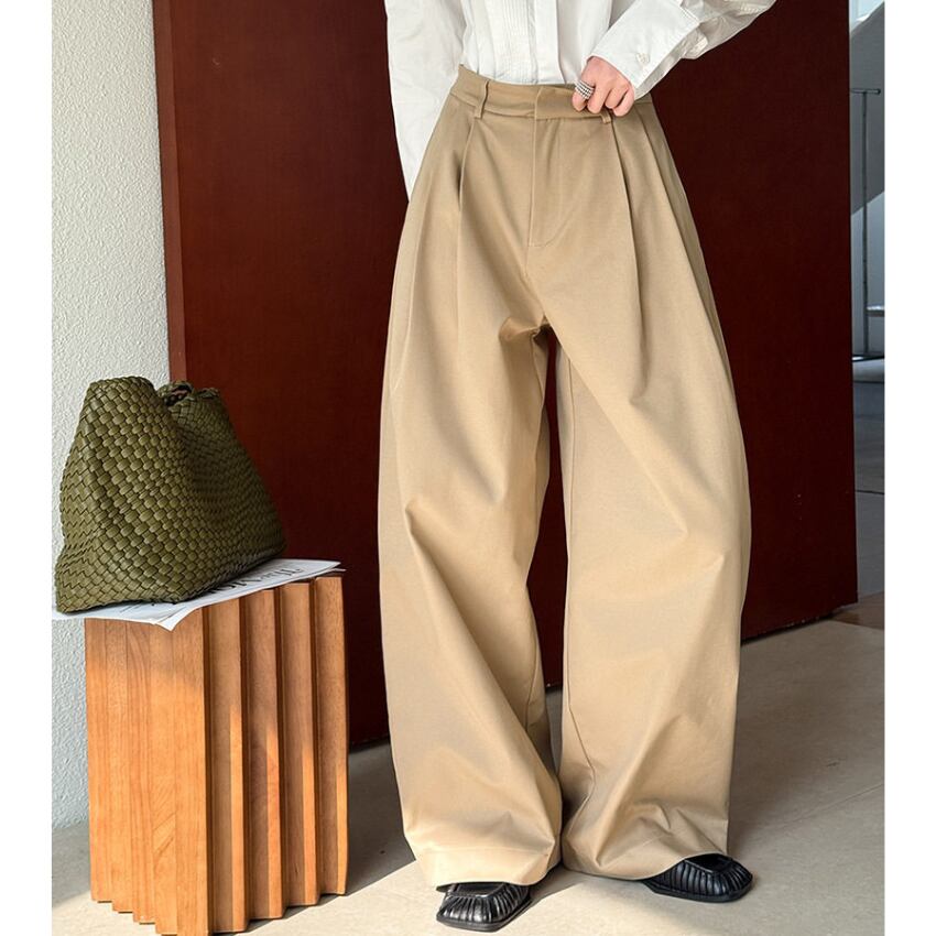 two-tuck wide straight pants　J00447
