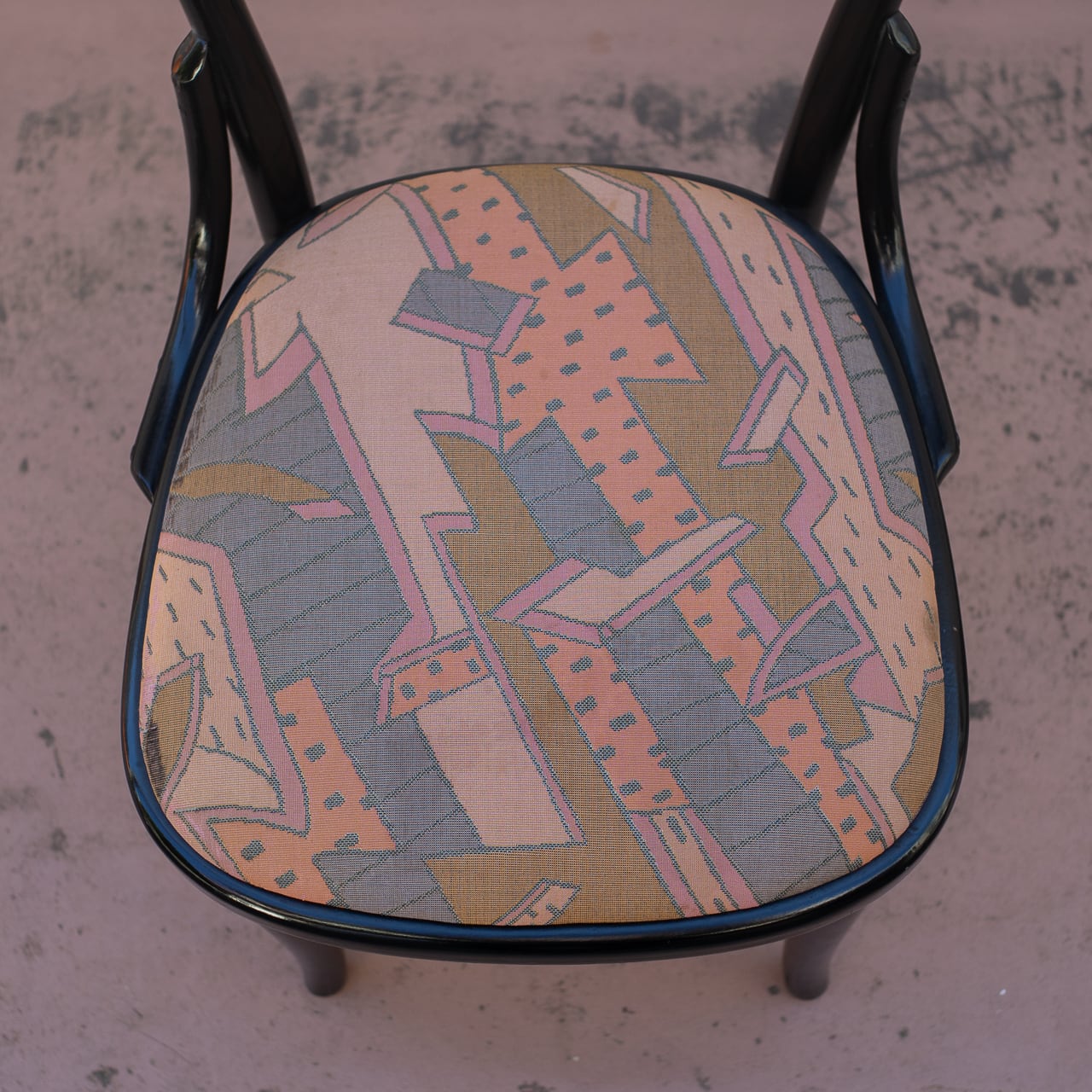 ポストモダン ベントウッドチェア AIDEC取扱 | トリノス-torinoth