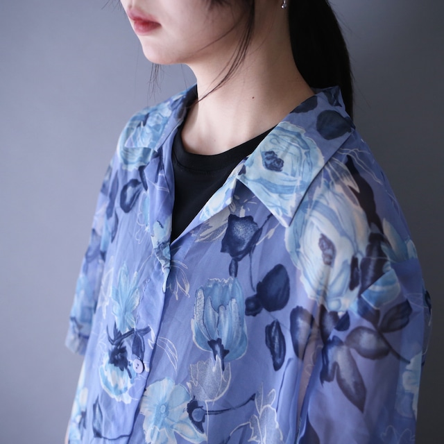 cold color beautiful flower pattern over silhouette h/s see-through shirt