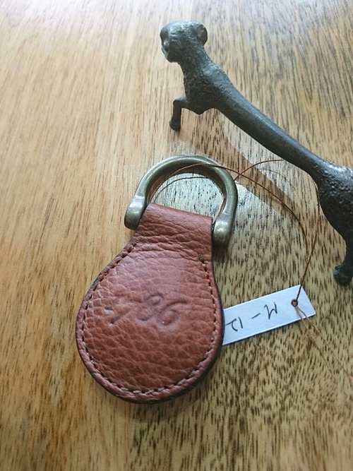 1786 Key Ring M-12