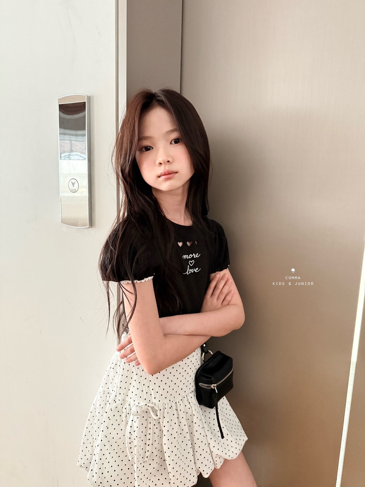 [COMMA] Punching Puff Tee / [콤마] 펀칭퍼프티