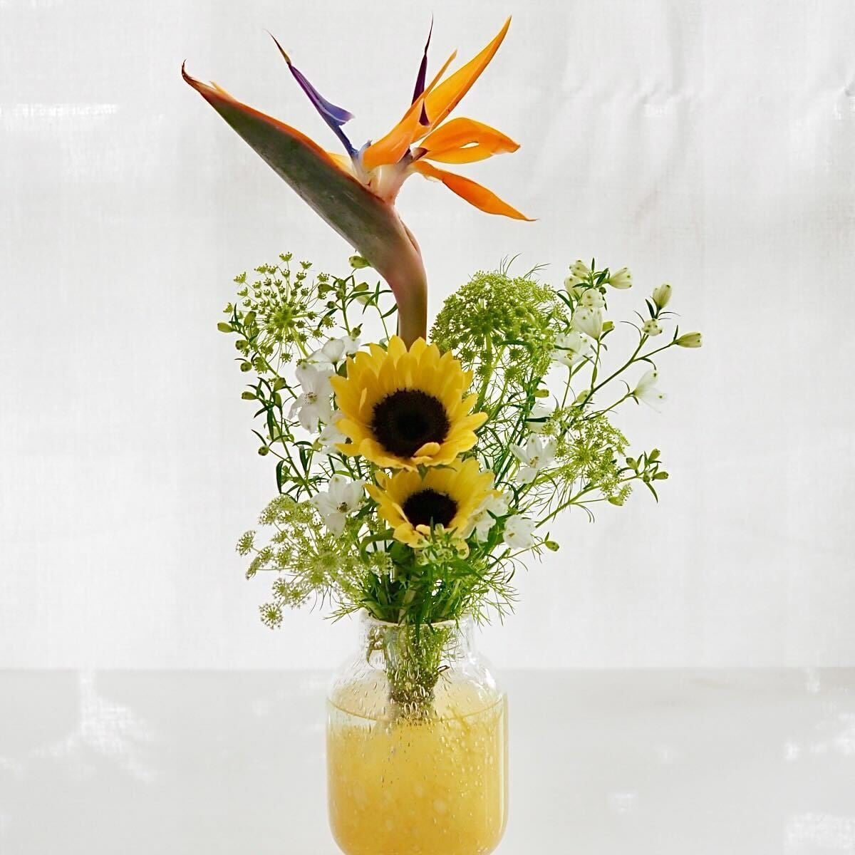 9/9or10発送限定】幸せごぜんスペシャルブーケ（S） | hanavie