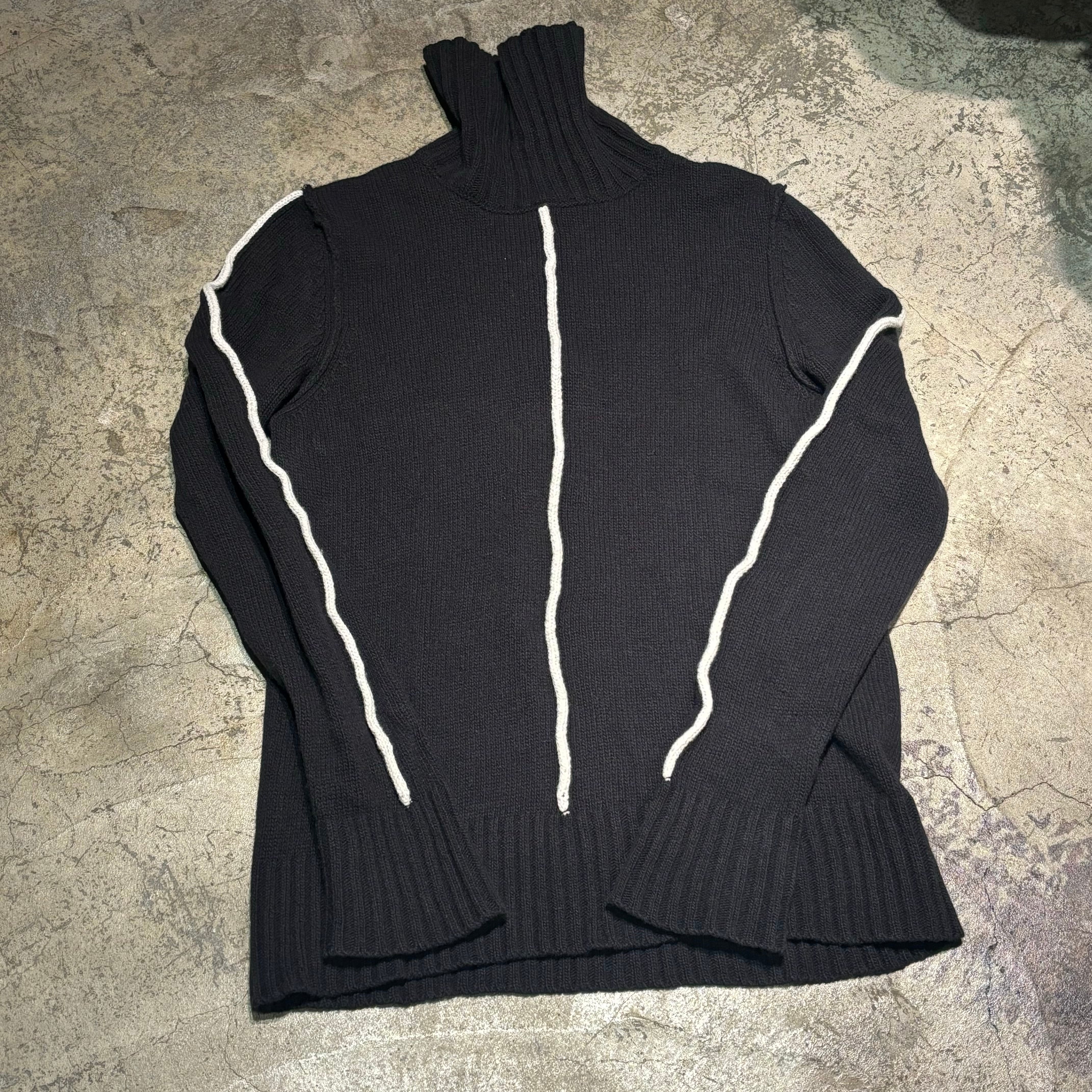 EGON LAB エゴンラボ Black Wesley turtleneck タートルネックセーター