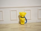 カラフルプラスチック ドイツの黄色ベア 青い紐 画像1