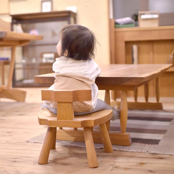 子供椅子 クルミの子供イス こどもイス【 gnu : ヌー 】クルミ | 家具工房のお店【 POZZO