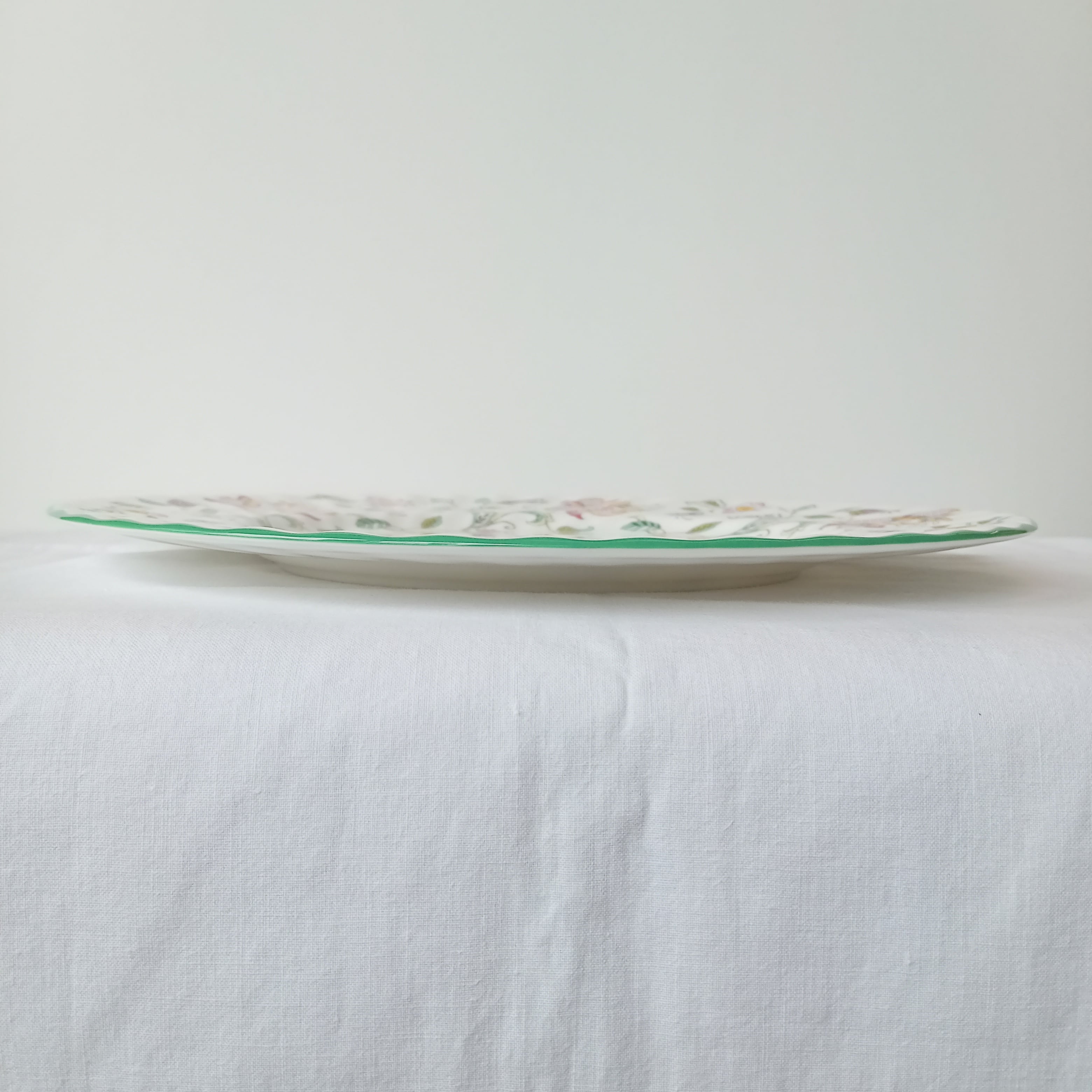 ミントン ハドンホール プレート MINTON HADDON HALL 大皿 27 ミントン ハドンホール プレート MINTON HADDON HALL 大皿 27
