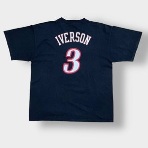 【majestic】NBA 76ers バスケットボール フィラデルフィア・セブンティシクサーズ 2X ビッグシルエット プリント Tシャツ ロゴ ナンバリング 3 バックプリント アレン・アイバーソン 半袖 夏物 us古着