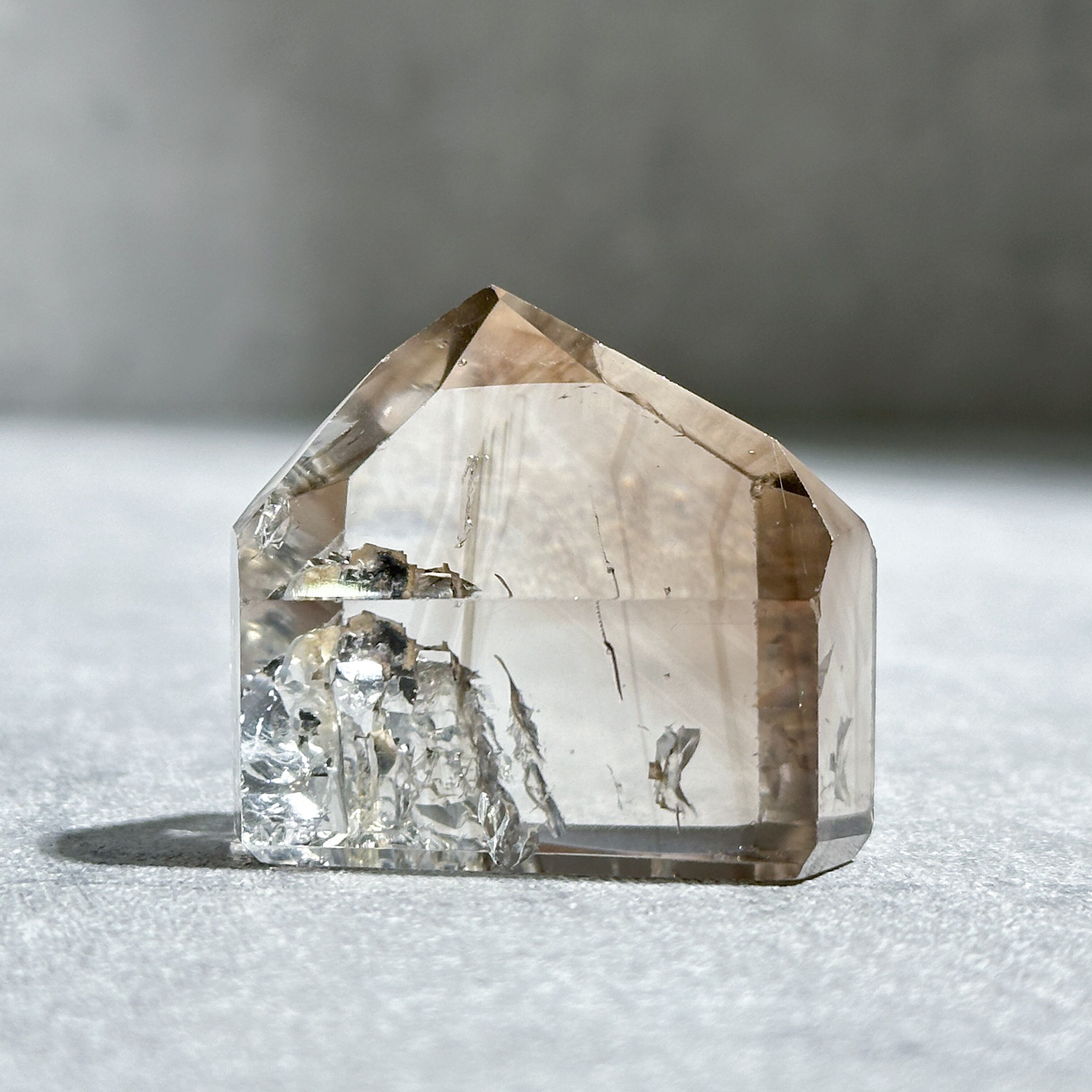 ミナスジェライス産エレスチャルクォーツ タワー21◇ Elestial Quartz ◇天然石・鉱物・パワーストーン