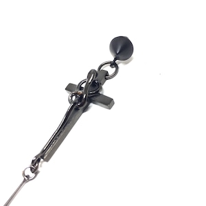 【GUNDA・ガンダ】シルバー クロスモチーフ チェーンピアス BLACK COLLECTION】gunda<ガンダ>S.M.N/w/CROSS PIERCE