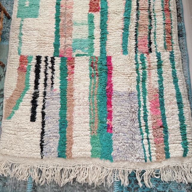 モロッコ ヴィンテージラグ MR001 | ブジャド | 103cm × 153cm