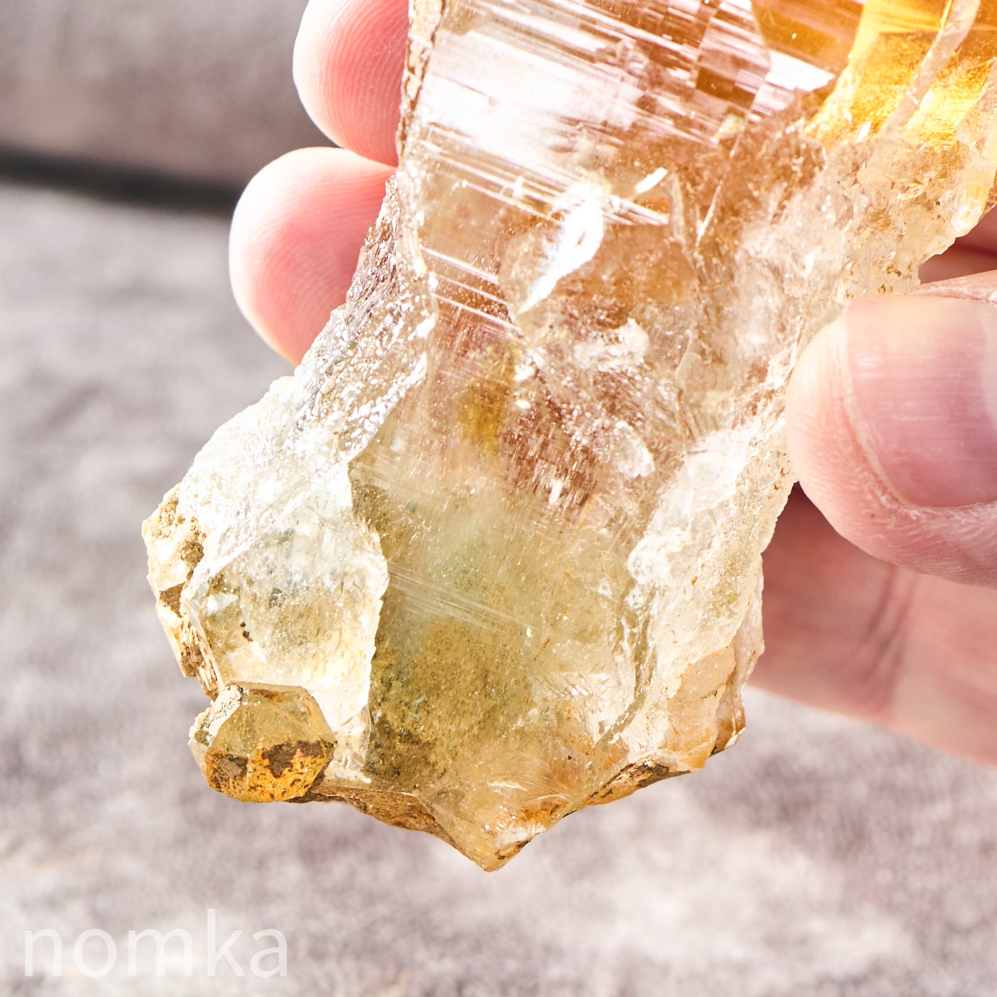 トップクオリティ】ゴールデンヒーラーヒマラヤ水晶原石(ネパール