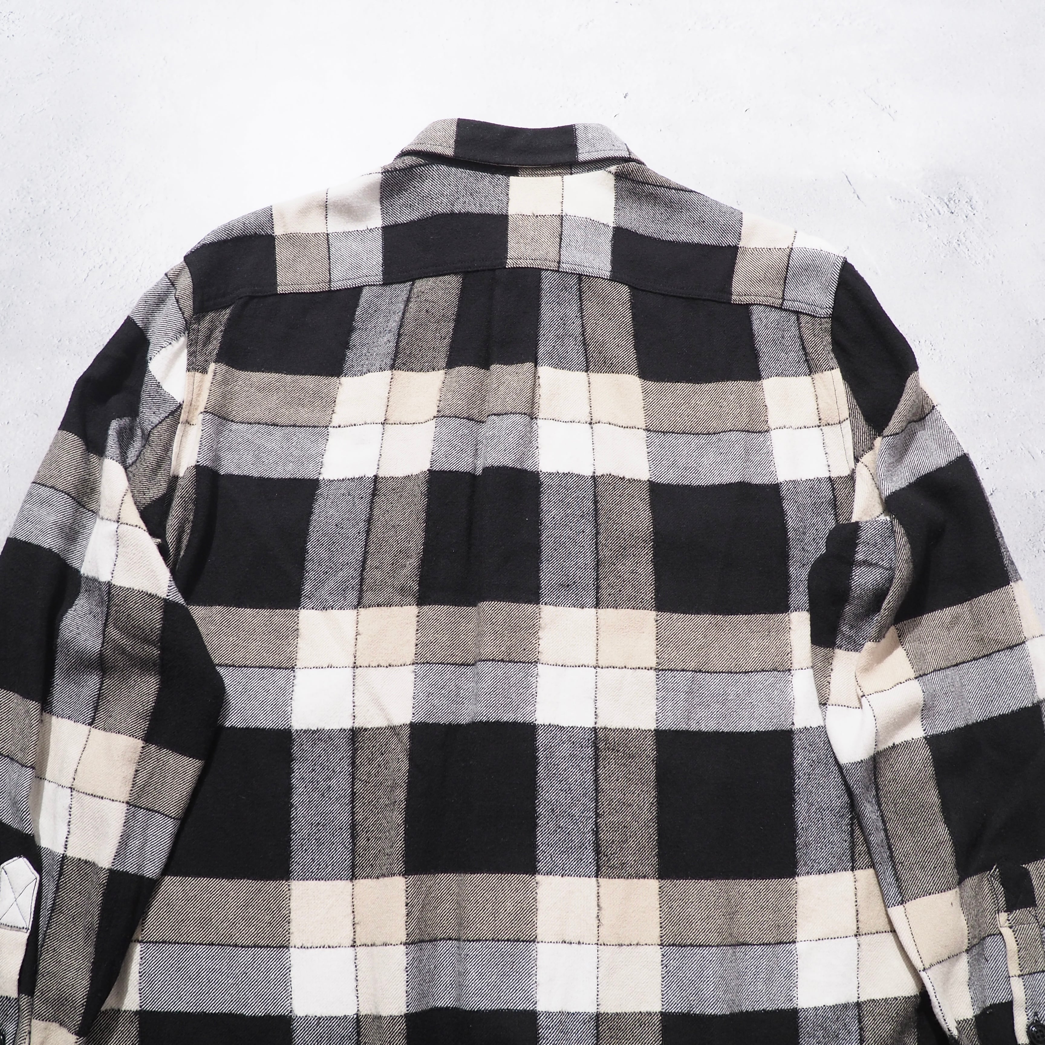 " DIESEL " Irregular Stitched × Embossed Monotone Check Shirt