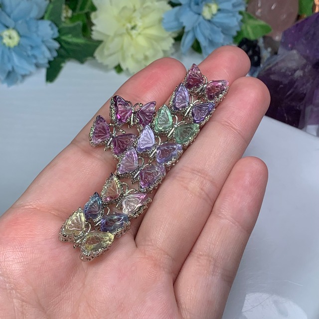 在庫処分セール☆5.10個セット☆フローライト蝶々・縦横貫通穴☆パーツ