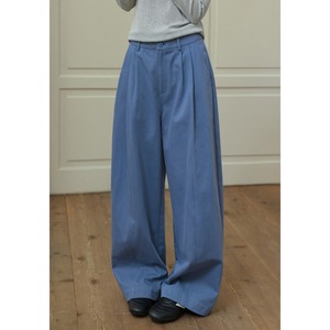 tuck wide straight pants