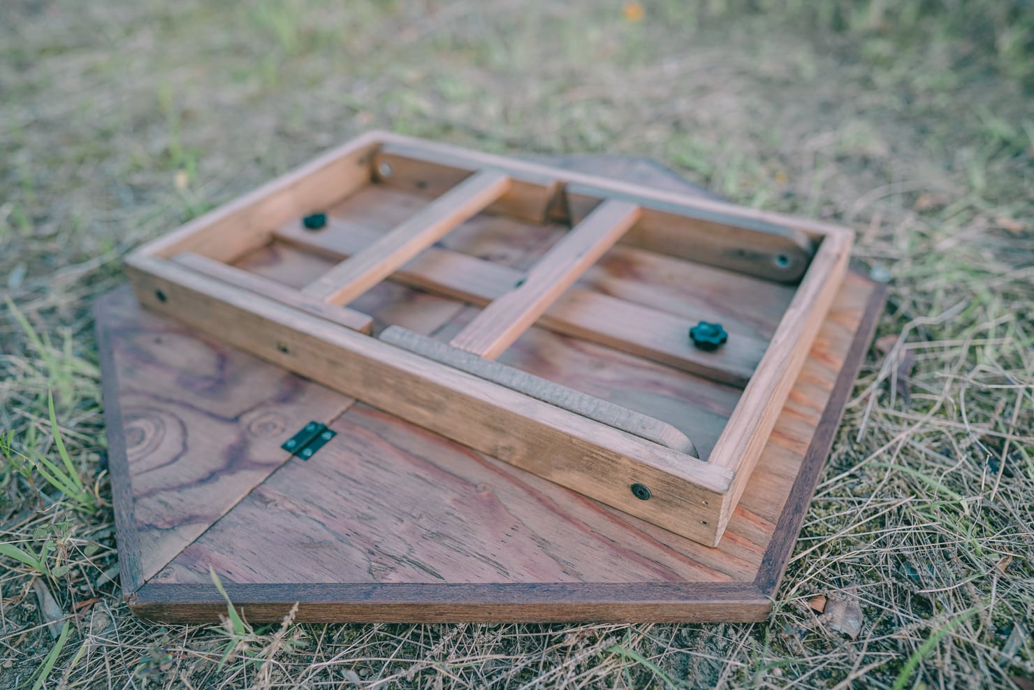 折りたたみIGT対応テーブル ヘキサゴン柄 ローテーブル キャンプ用