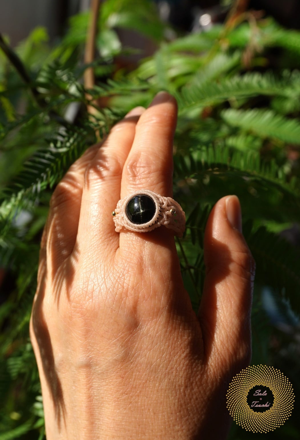 ワックスコード）ブラックスターダイオプサイトのマクラメ編みリング