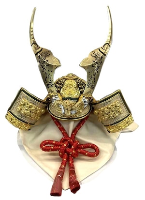 30号兜 立体透かし彫り貫前鍬形 R-3 着用兜のみ 着用兜 五月人形 コンパクト飾り 兜飾り お祝い 初節句 端午の節句 海外土産 プレゼント ギフト 兜 こだわりの兜 日本文化 日本伝統 日本土産