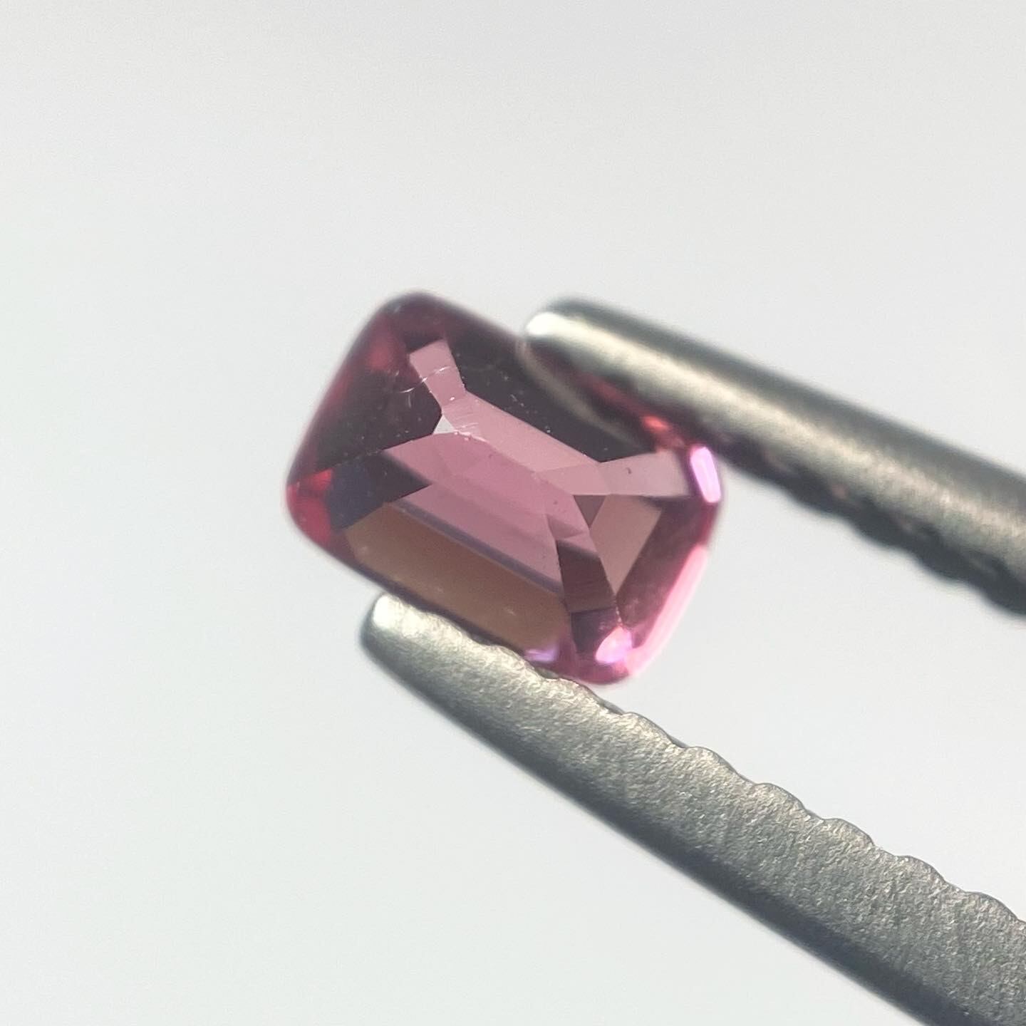 No.6 ベトナム産スピネル