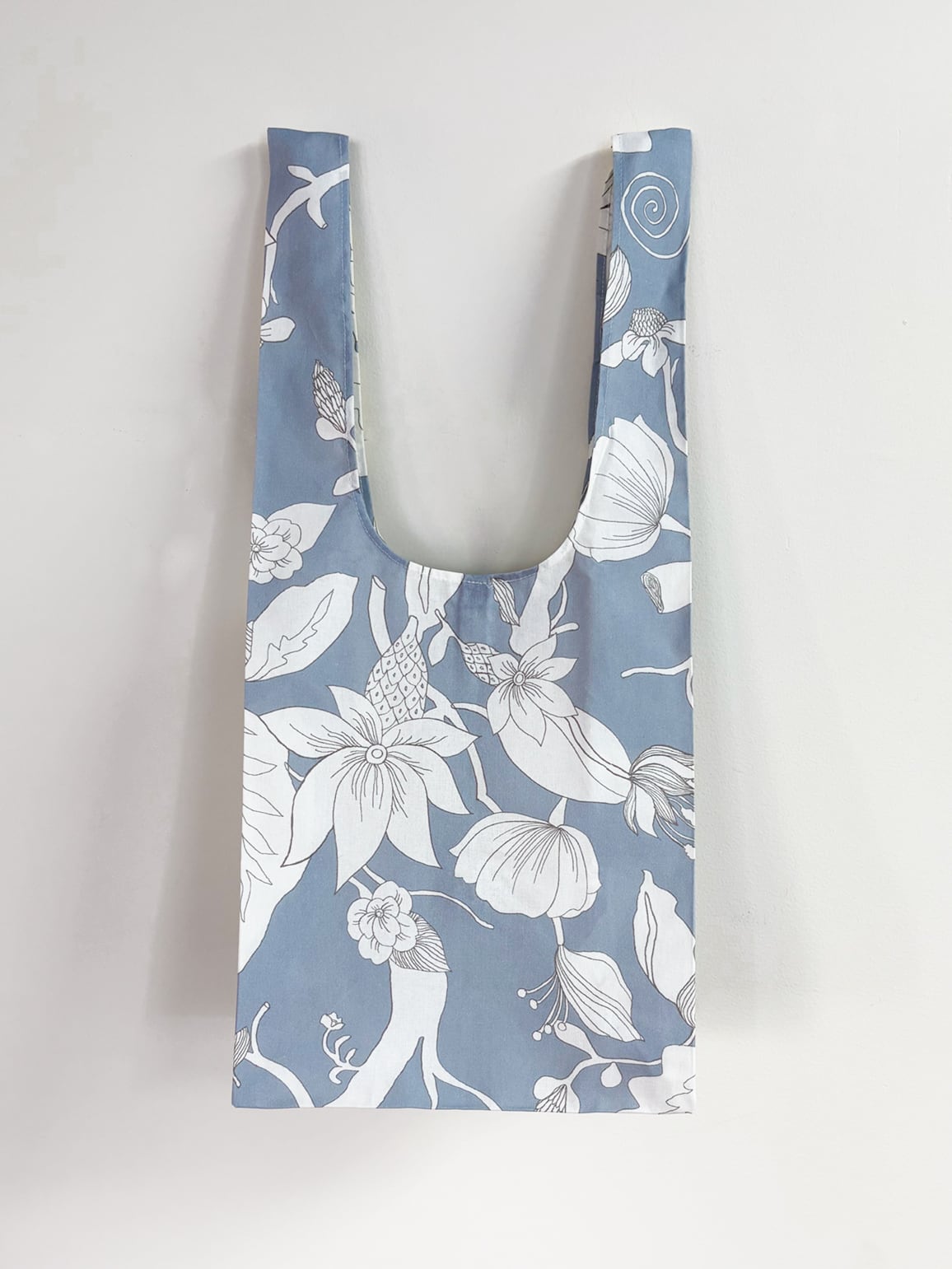 aoi mori - blue - マルシェバッグ