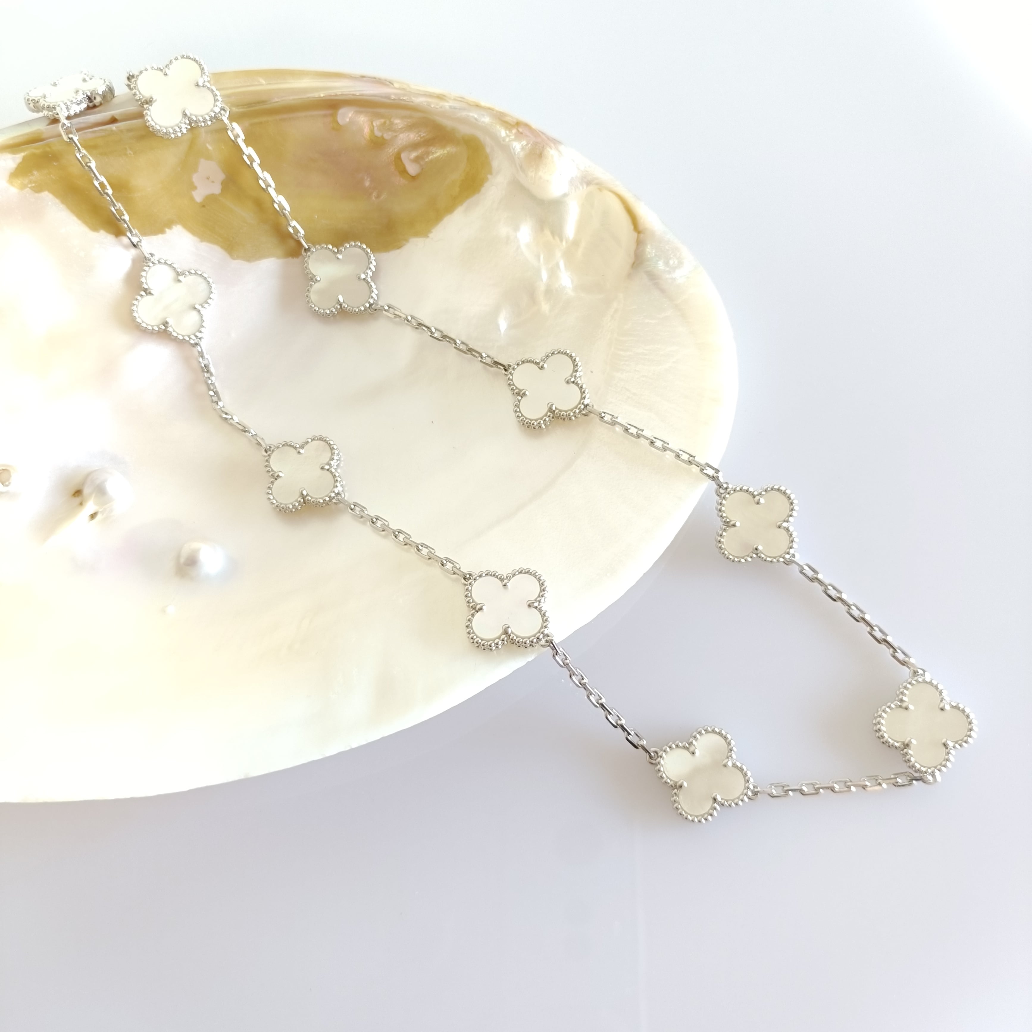 ミニ白蝶貝クローバーイエローゴールドネックレス 楽天市場】クローバー シェルネックレス 白蝶貝 シェル