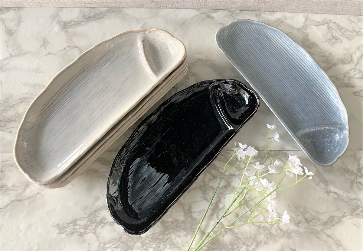 食器 半月皿 長皿28cm 2色 焼魚 餃子 長角皿 仕切り皿 | 食器のほっこり屋