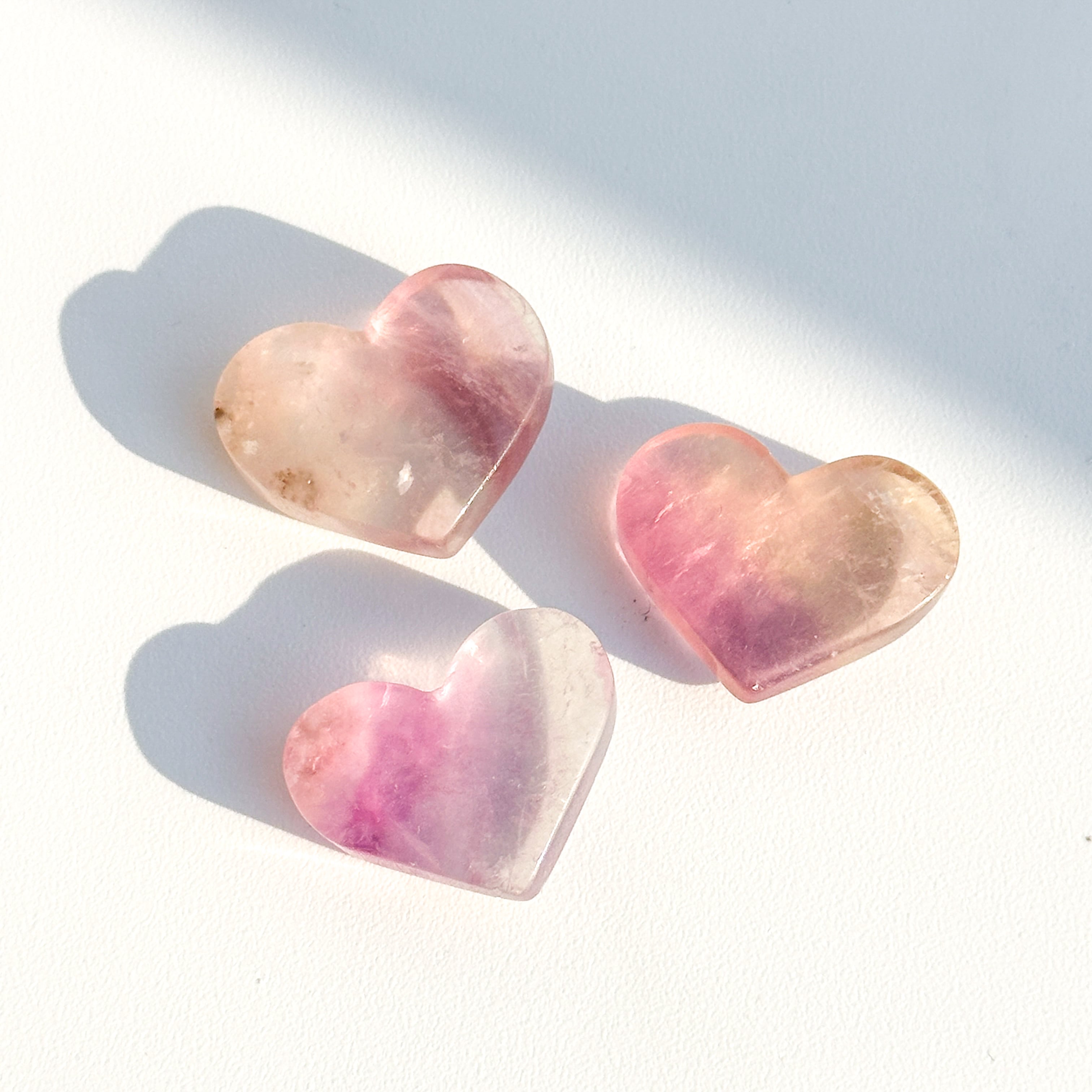 レインボーフローライト ハート 3個set 02◇ Rainbow Fluorite ◇ 天然石・鉱物・パワーストーン・インテリア