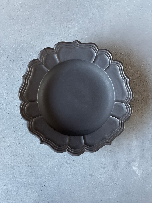 黒稜花rim plate　285mm 　東一仁