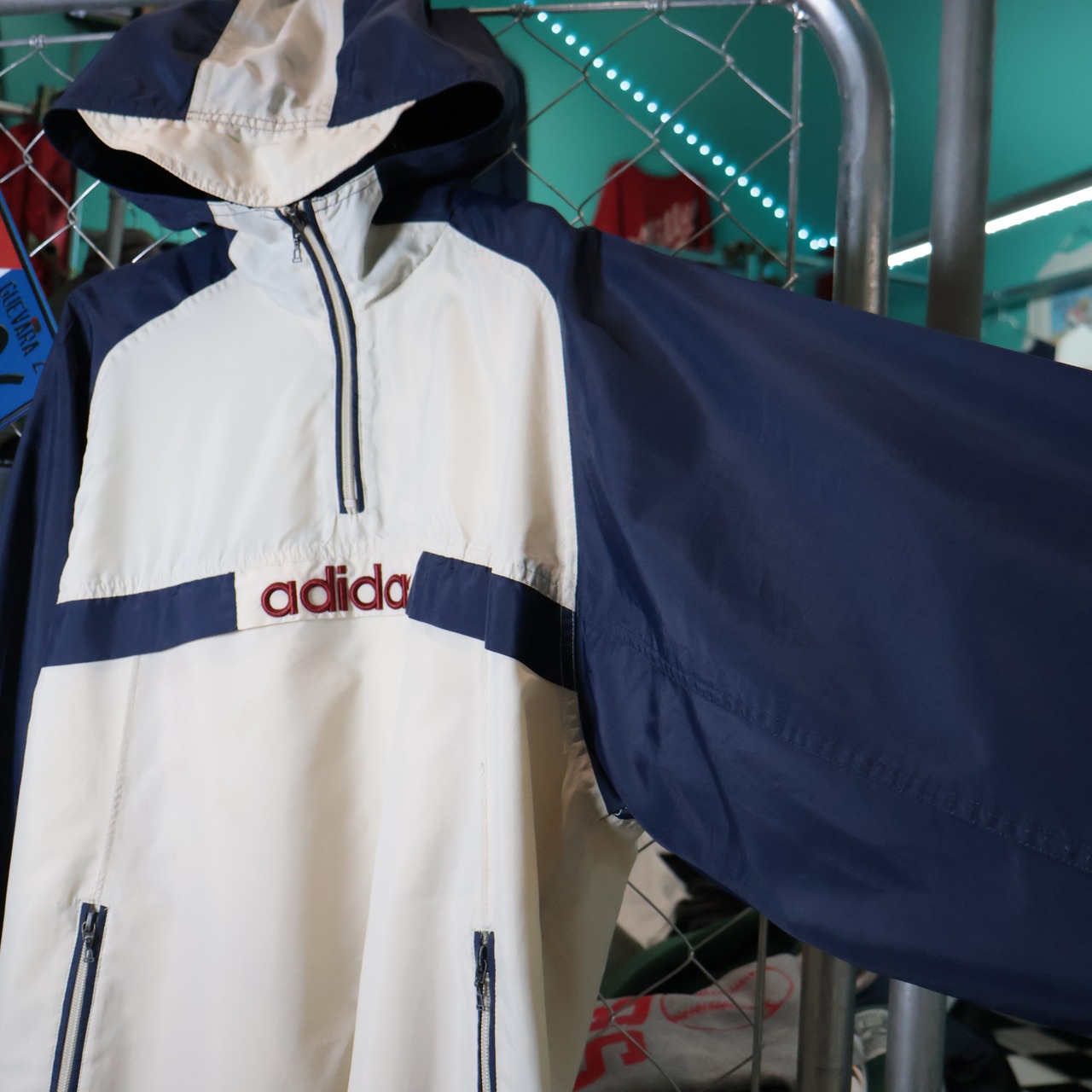 90s adidas ナイロンアノラックパーカー ホワイト×ネイビー アディダス
