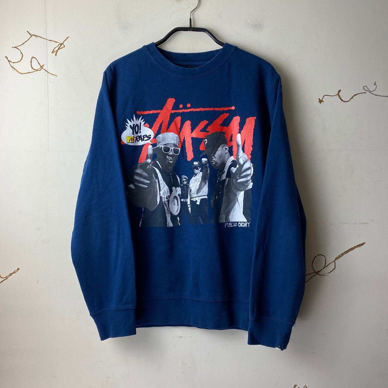 STUSSY×Yo! MTV RAPS sweat “public enemy” NOIR ONLINE