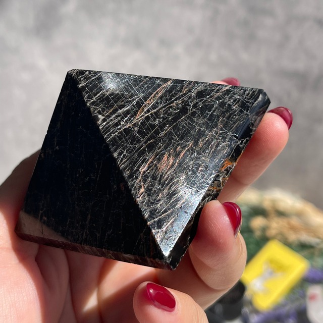 ブラジル・バイーア州産【アメジスト（紫水晶）クラスター】スタンド付き  鉱物 天然石 パワーストーン
