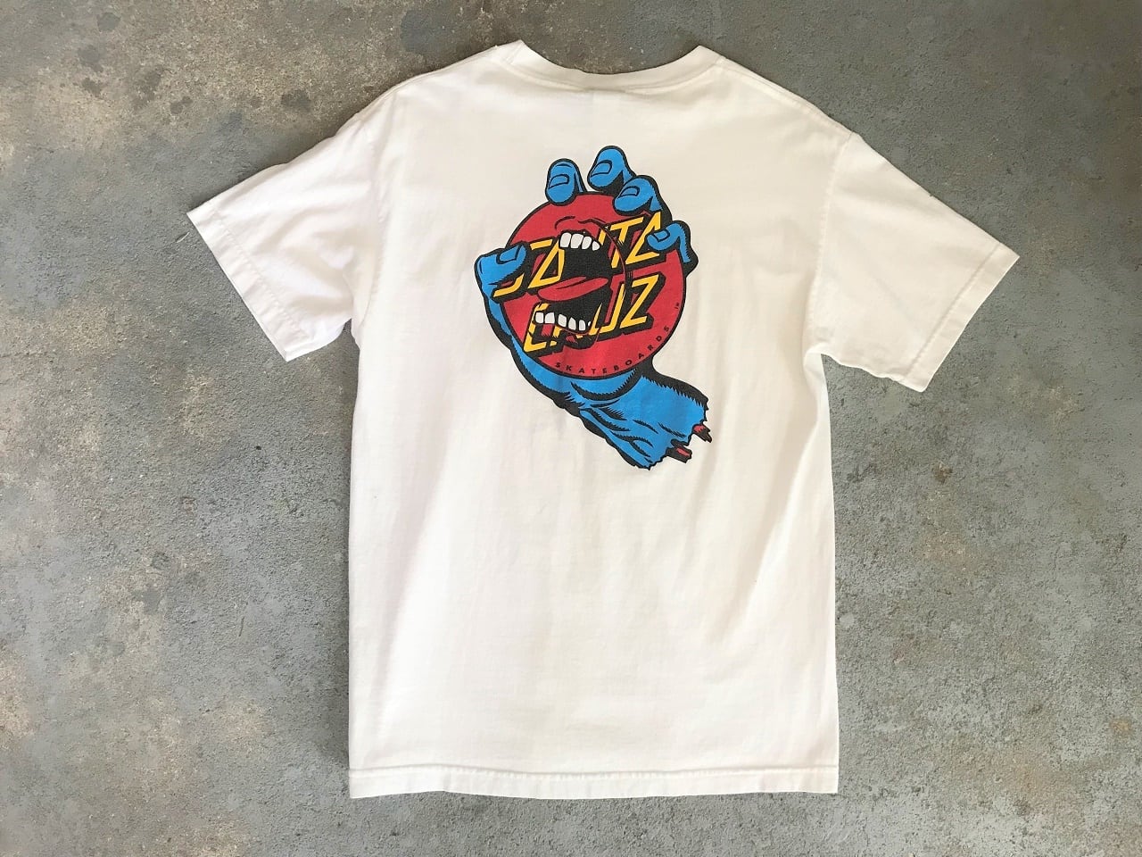 90~2000s SANTACRUZ Screaming Hand T-shirt