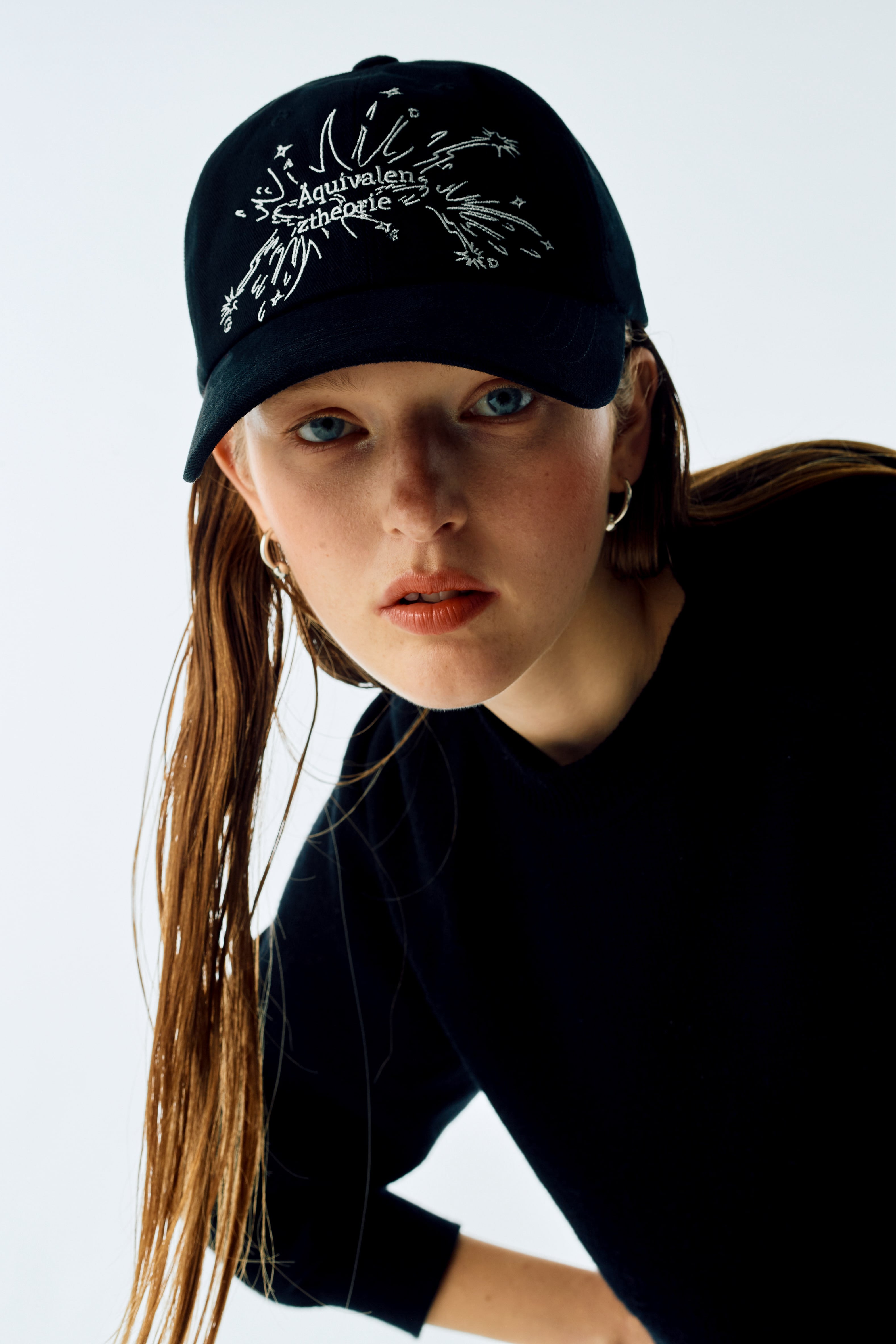 ZHOK / BLACK | GADID ANONIEM