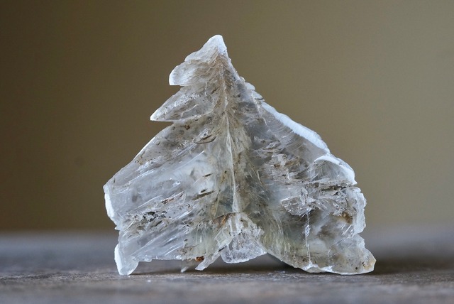 クリスマスツリーセレナイト Selenite ①