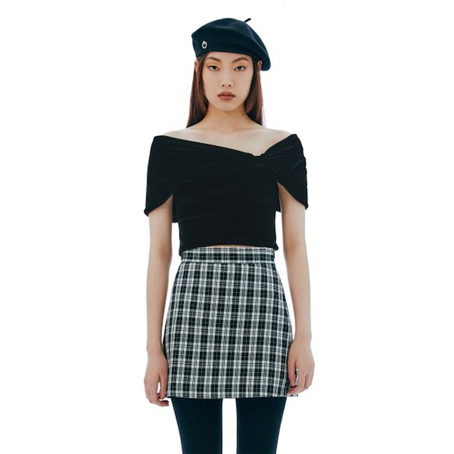 [CURETTY] C RIBBON OFF-SHOULDER TOP_BLACK 正規品 韓国ブランド 韓国ファッション 韓国代行 韓国通販 トップ