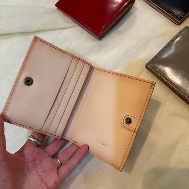 B.stuff 新色入荷!ミニマム三つ折りお財布