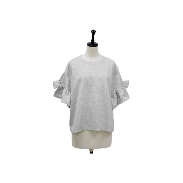 Shoulder ribbon design tops