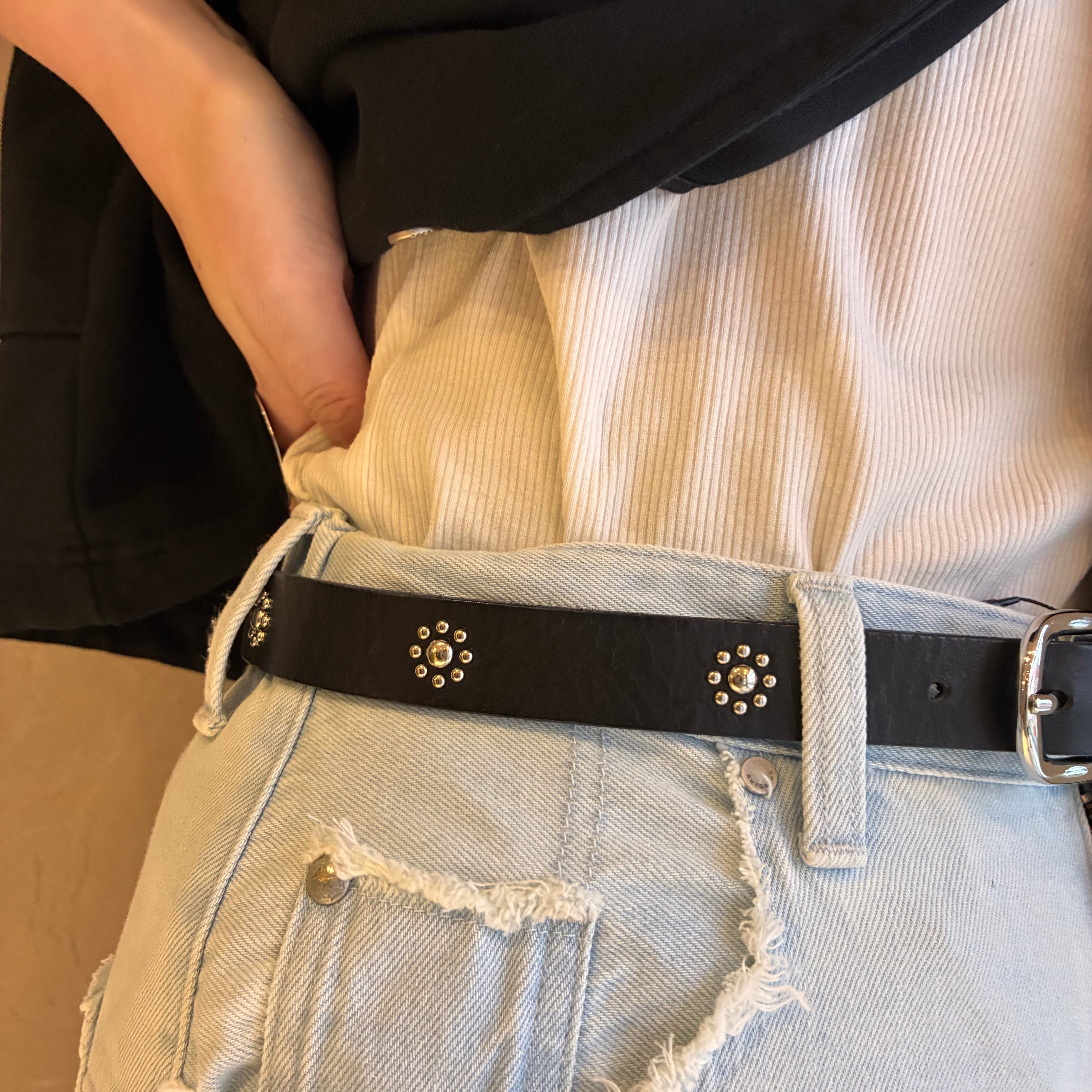 【 PAKU 】スタッズレザーベルト(SILVER)