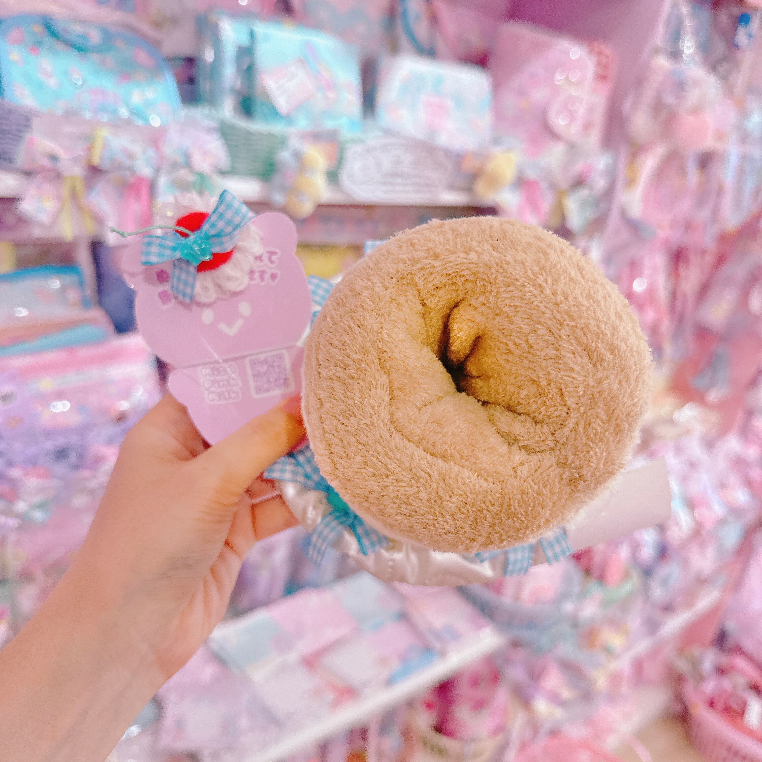 【A4】105-16ぬいぐるみが飾れるプリンのぬいぐるみ