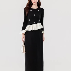 【2点セット】ビジューフラワー配色フリルトップス+Iラインスカート ・74902 【2点セット】ビジューフラワー配色フリルトップス+Iラインスカート ・74902