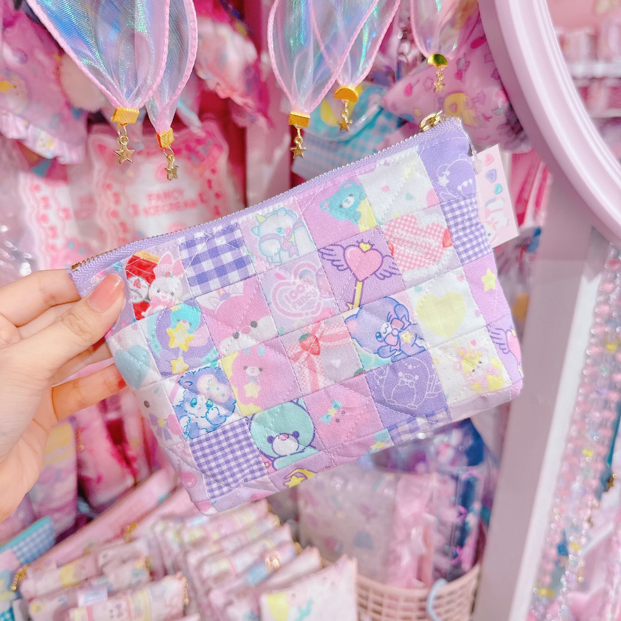 【M7】66-27マチ付きパッチワークポーチ