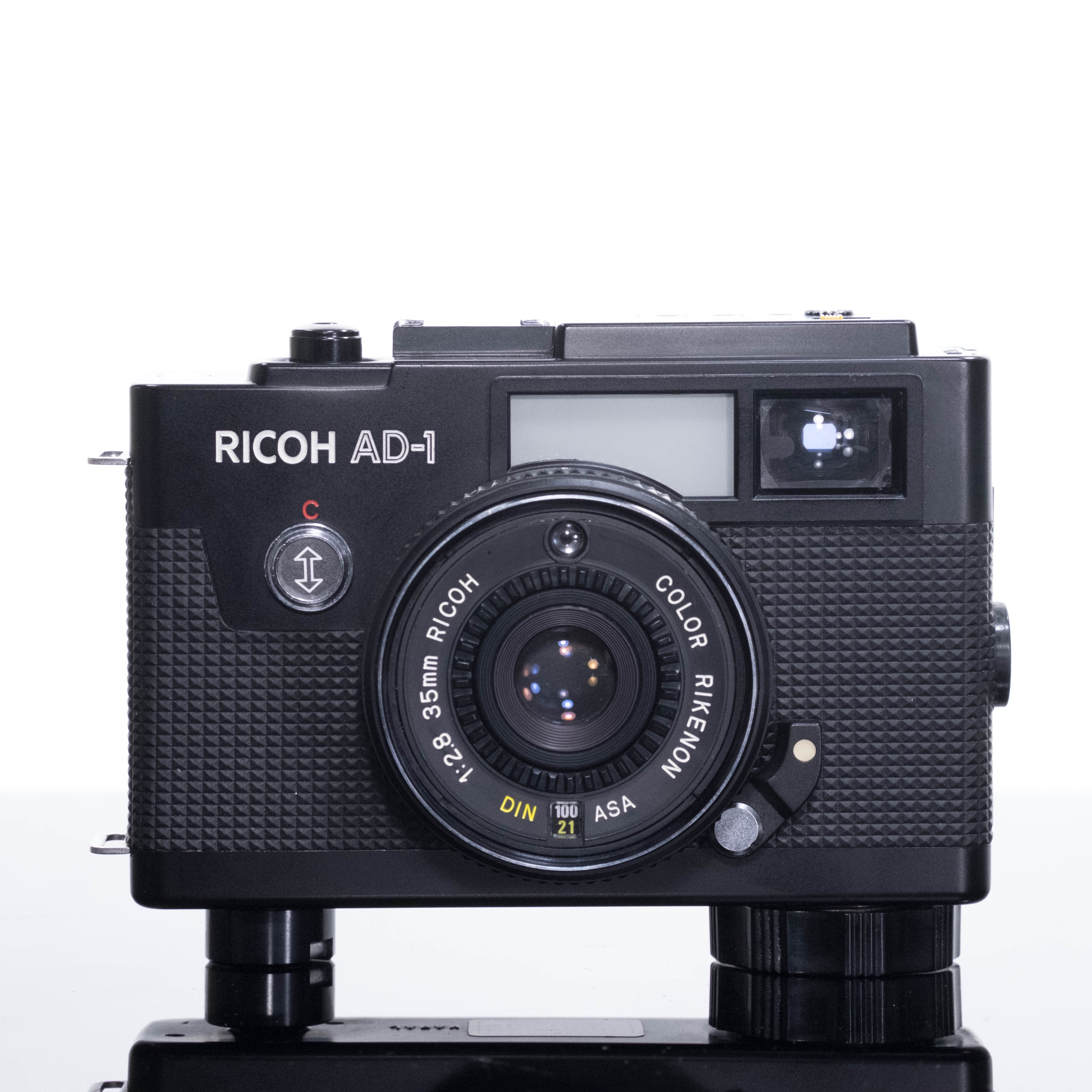 RICOH XR500 50mmレンズ・フィルムカメラ ケース付き リコー