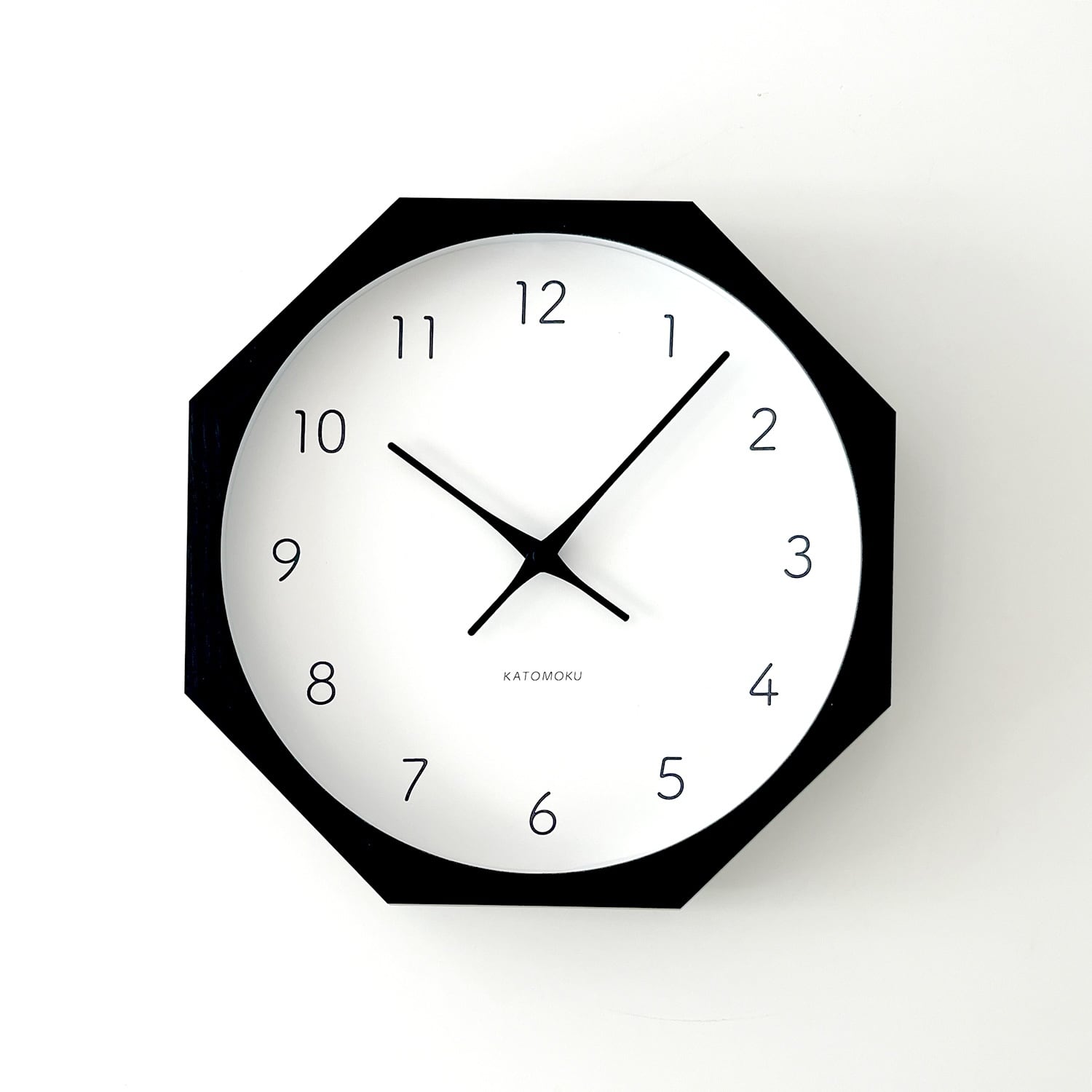 KATOMOKU muku clock 7 八角形 ブラック km-60BK8 | 加藤木工株式会社