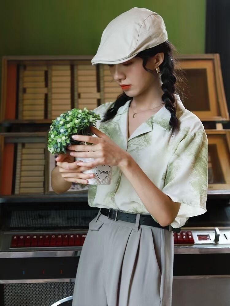 リーフ柄風　半袖シャツ　AJ3346-F01