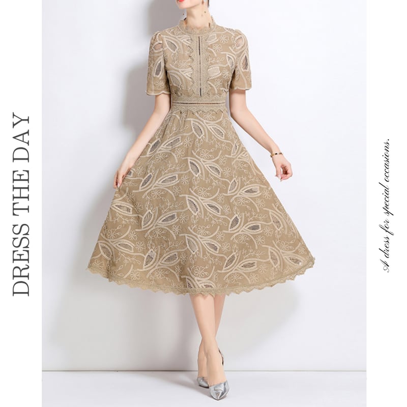 パンチングレースリーフドレス2色展開 D0019