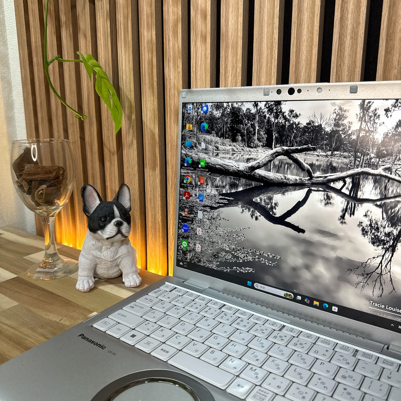 \ 公式ショップ限定価格❣️/ バッテリ新品同様《新型2022年製》Let’s note FV1 メモリ16GB SSD256GB ノートパソコン 安心サポート＆3ヶ月保証付き