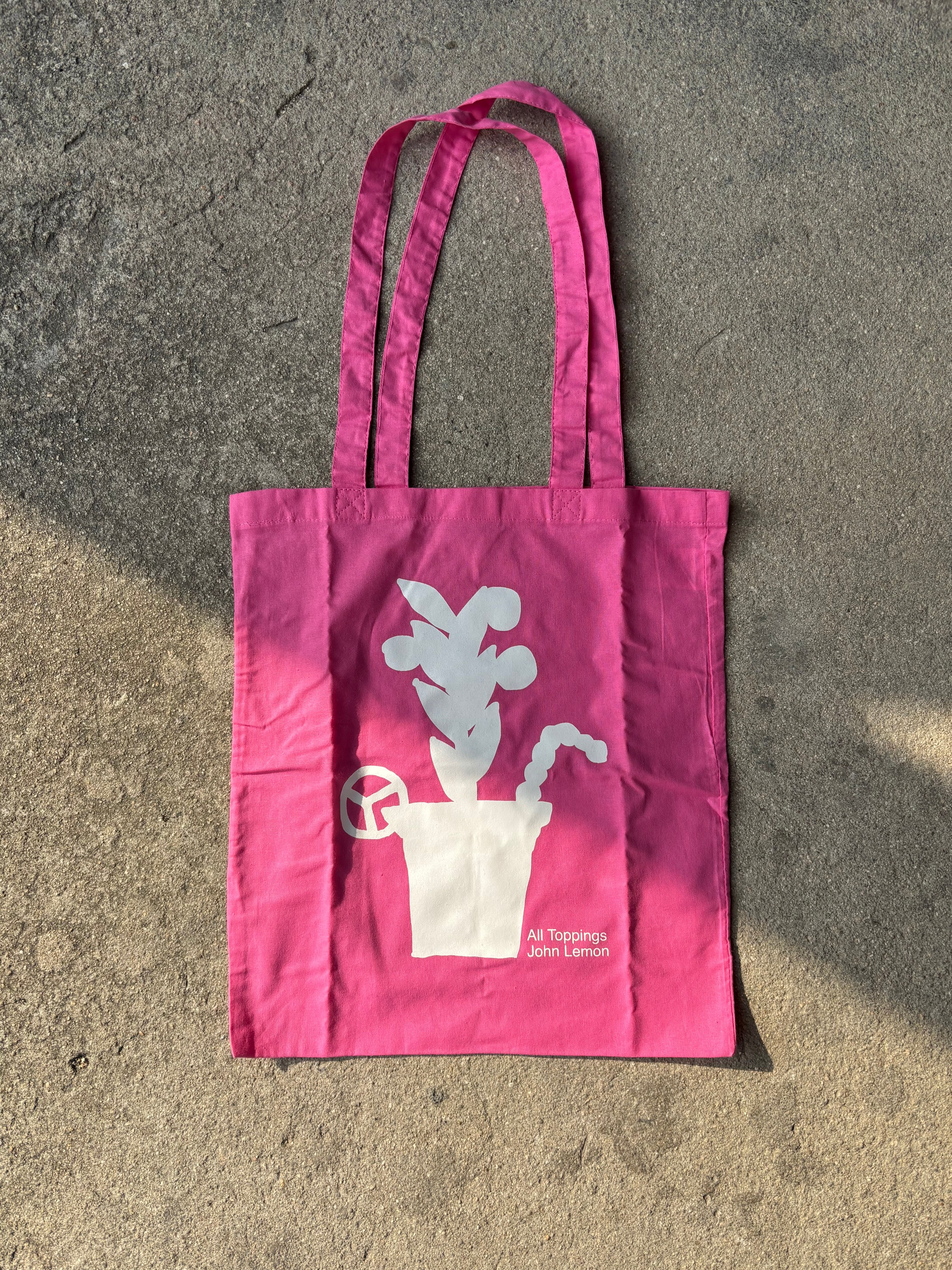 トッピングショッピングショッキングピンクバッグ | John Lemon