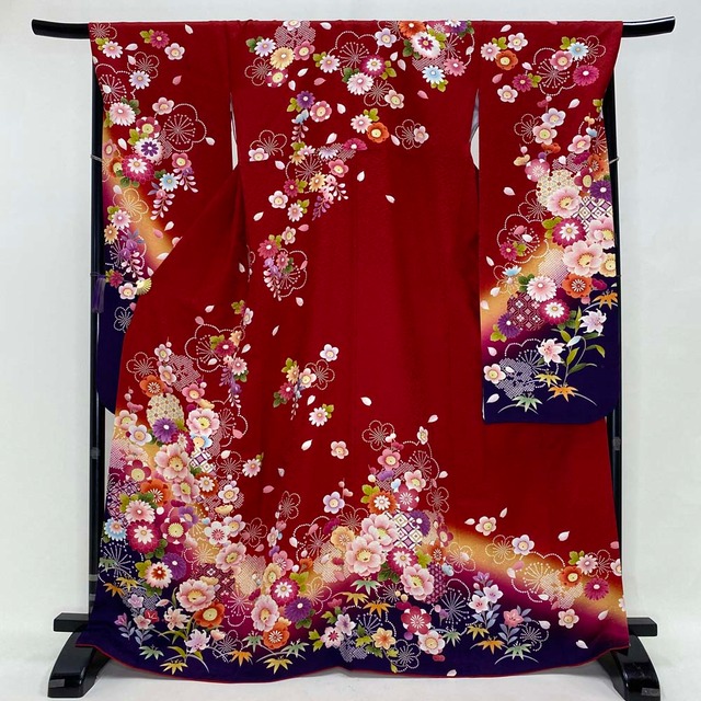 振袖 中古  赤 正絹 古典 裄67cm 身丈173cm 美品 L サイズ 成人式 5057