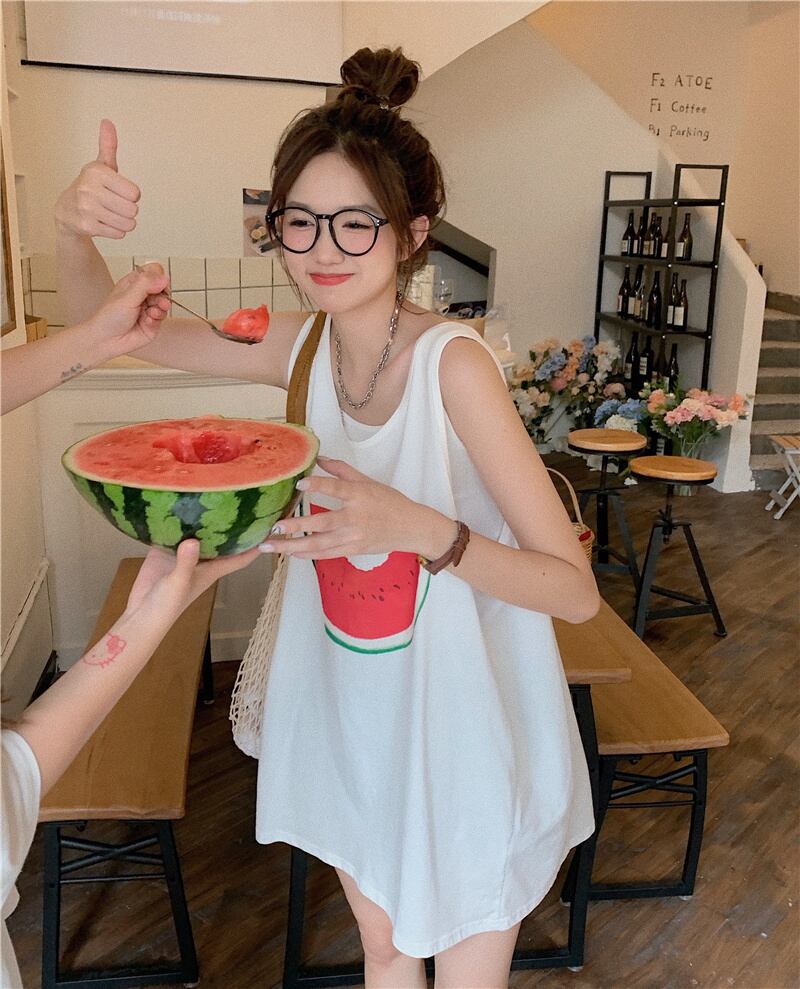 ママもかわいくいたい！大人服＊爽やかなスイカ柄タンクトップ