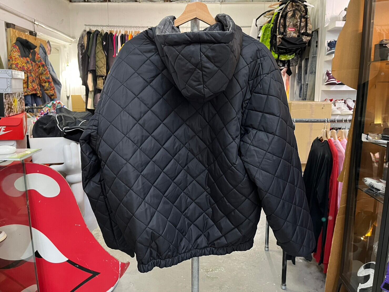 Supreme REVERSIBLE DIMENSIONS LOGO DENIM WORK JACKET BLACK LARGE  