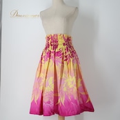 フラダンス 衣装 パウスカート イエロー系 トーチジンジャーTorchGinger ハワイアンプリント アロハ フラ ダンス レッスン 練習 黄 シングル スカート フレア ピンク 紫 ダンス衣装 ハワイアンダンス レディース ピンク系 パープル系 華やか かわいい おしゃれ フラガール ウエストゴム シングルスカート フレアスカート ハワイアン プリント柄 トロピカル柄 植物柄 葉っぱ柄 イエローピンクパープル系 ビビッドカラー 2トーン カラフル華やか 派手め カジュアル アロハ柄 ハワイアンウェア